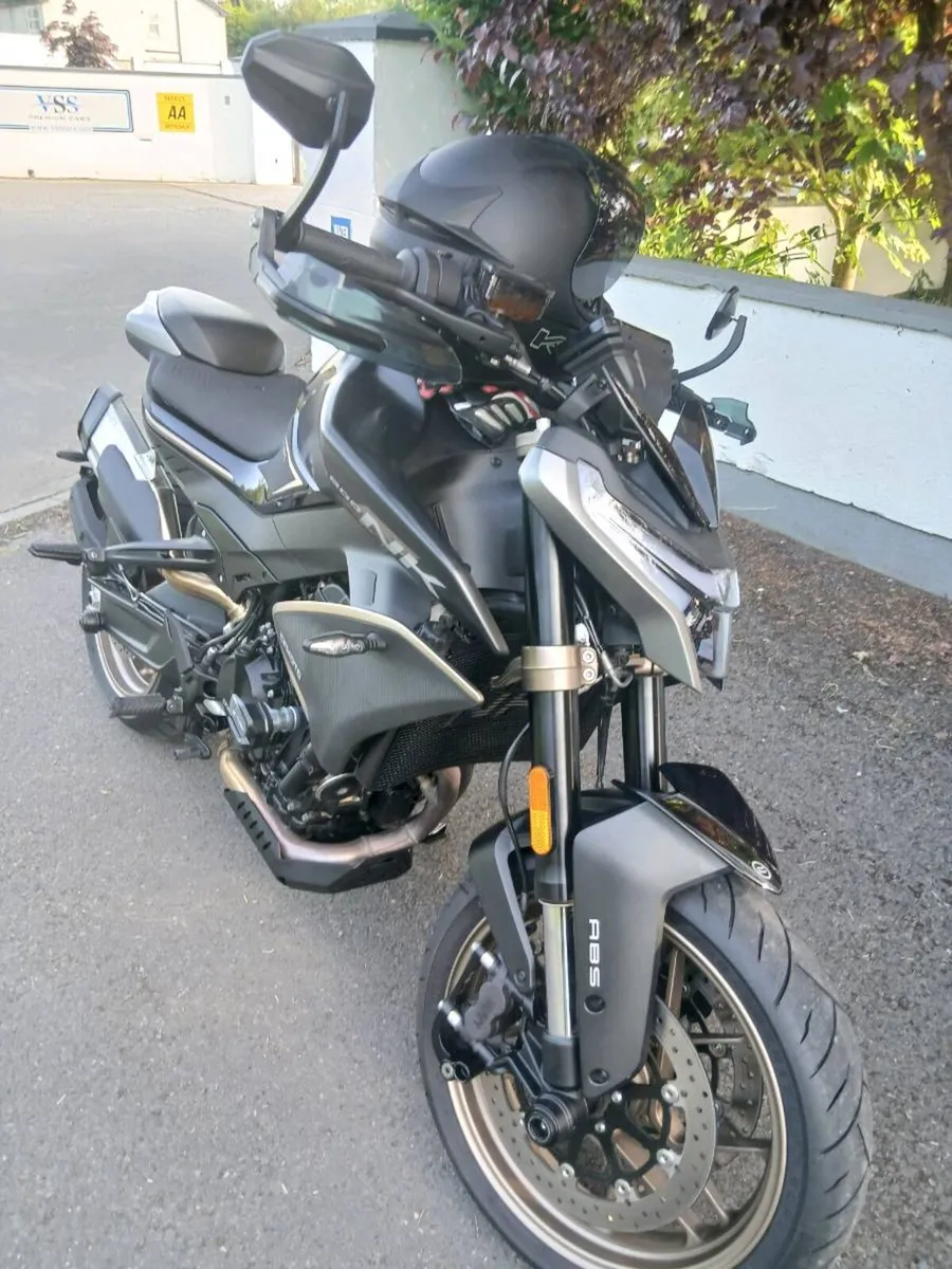 CFMOTO 800NK SPORT - Image 2