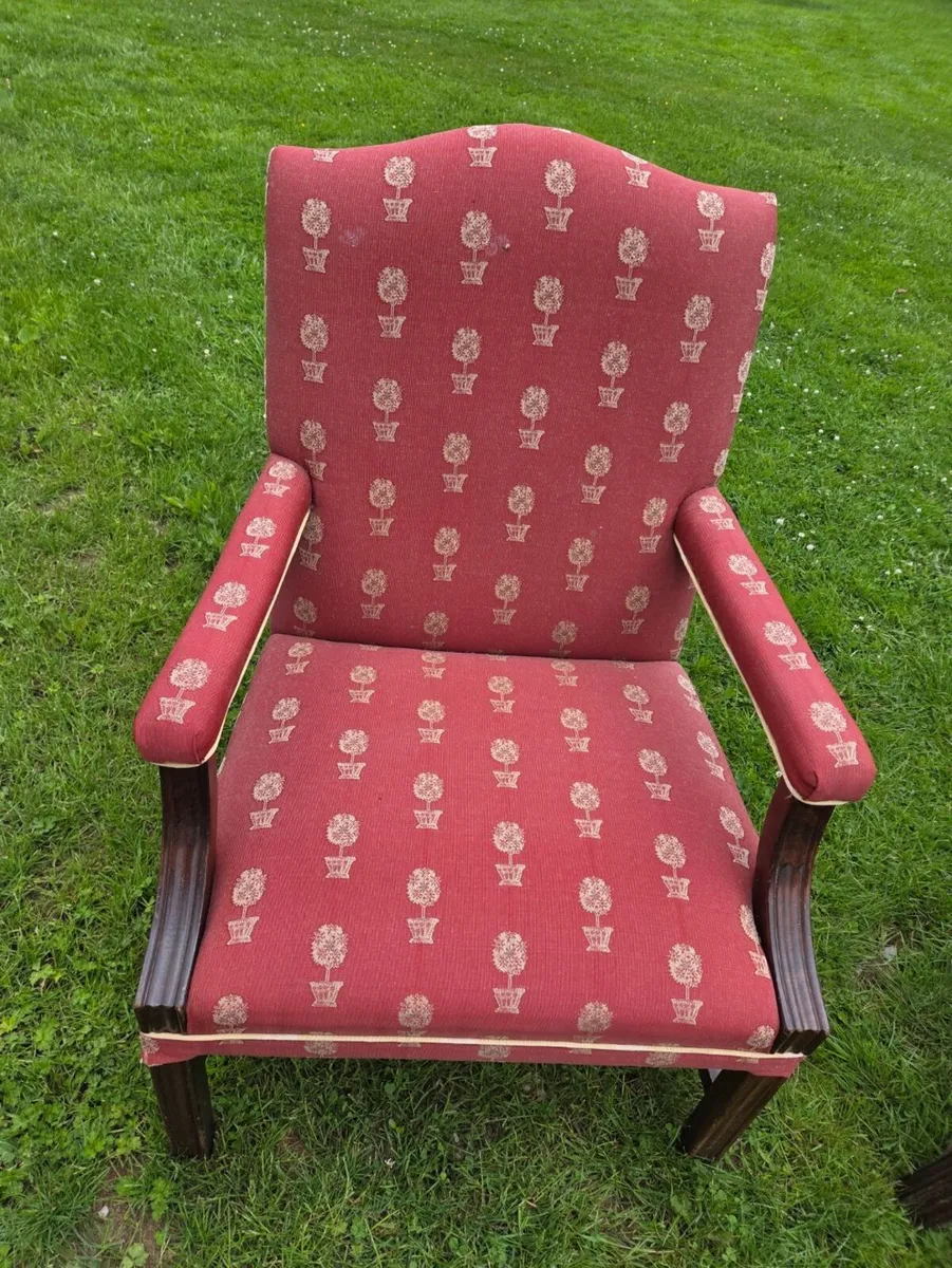 Pair of high quality hardwood chairs - Image 1