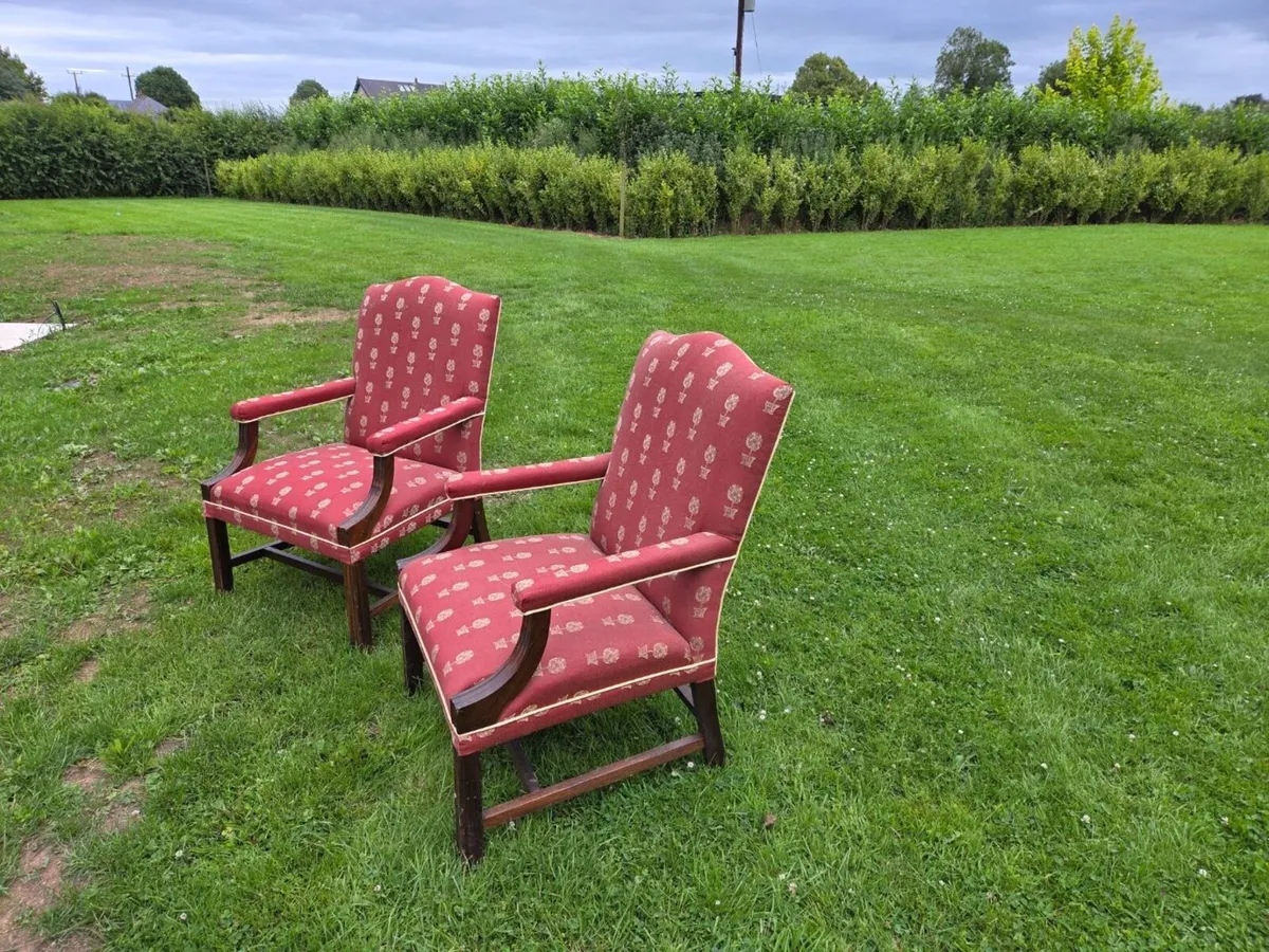 Pair of high quality hardwood chairs - Image 2