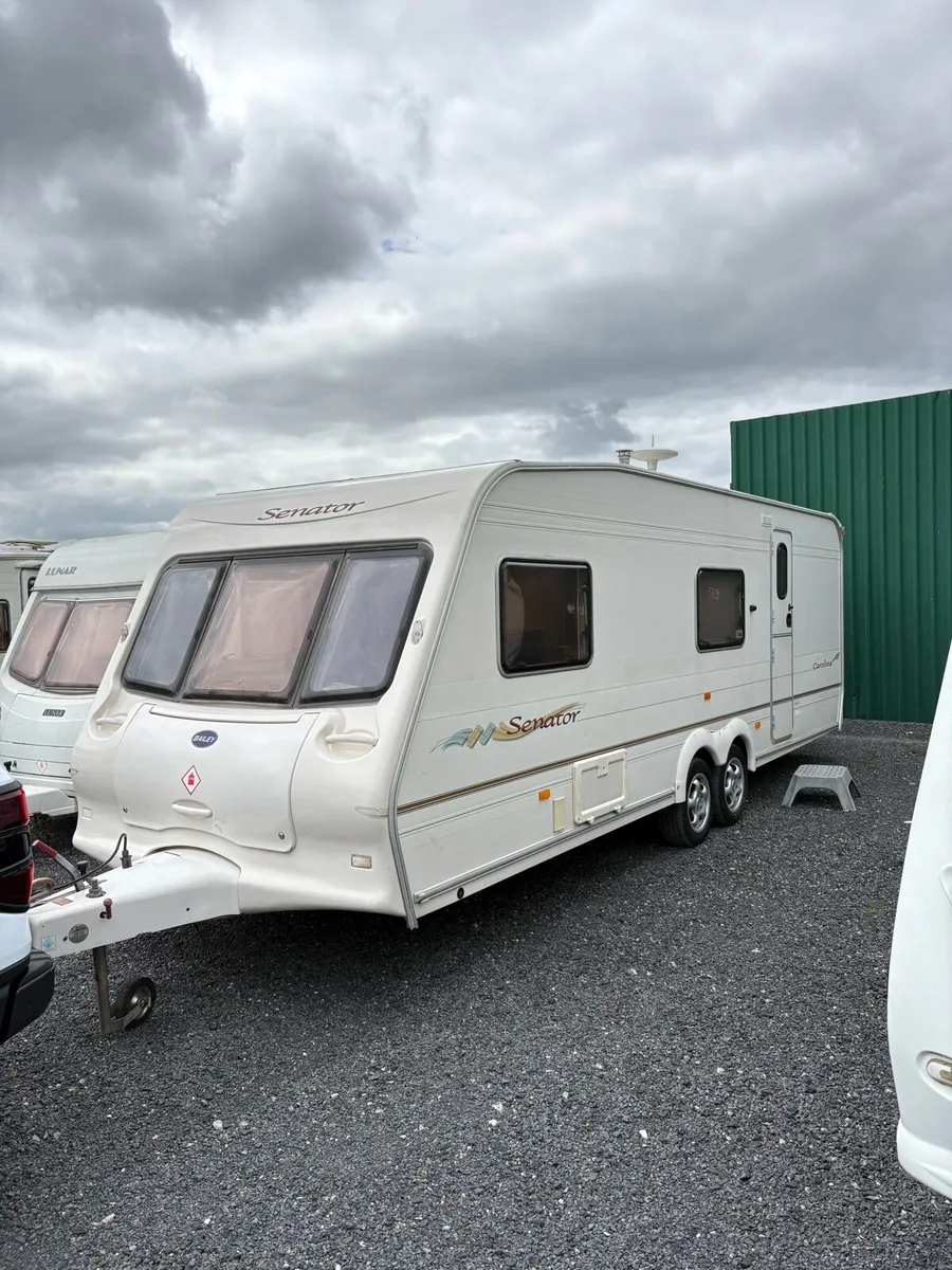 Bailey senator 6 berth fixed Bunkbed caravan - Image 1