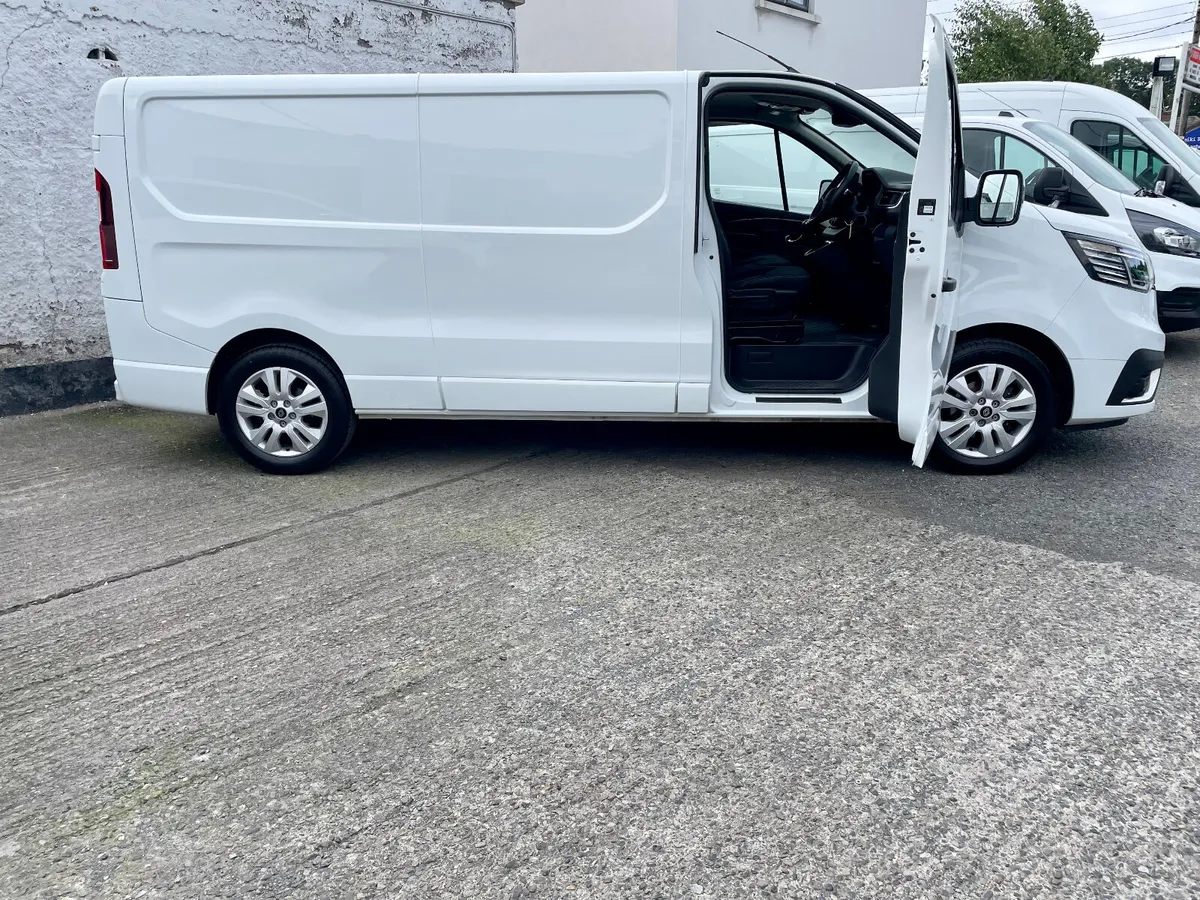 Renault Trafic LL30 Extra 2.0 DCI 130 BHP LWB,2024 - Image 3