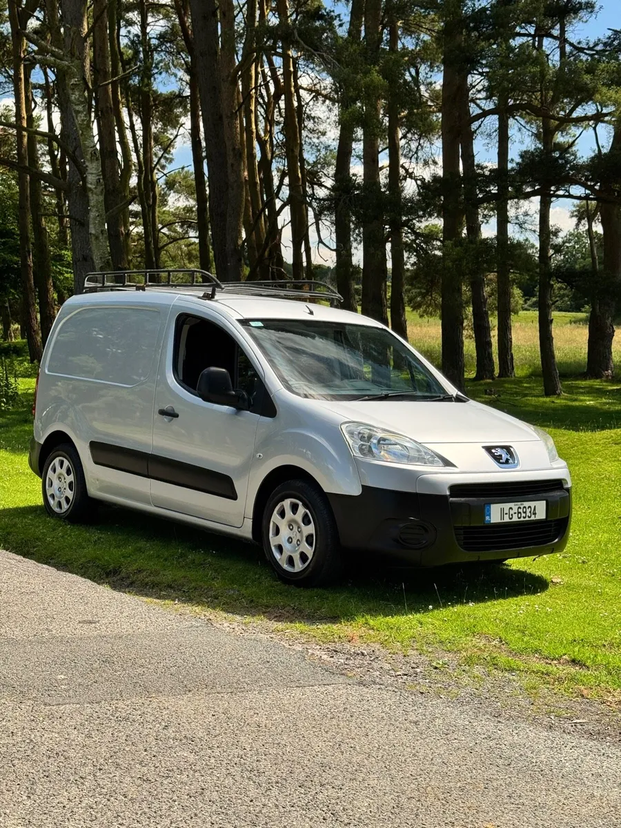 2011 Peugeot Partner- 3 Seats & New DOE - Image 1