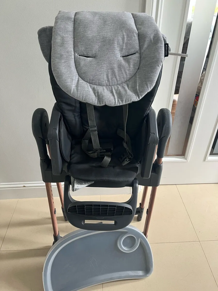 Maxi Cosi High Chair - Image 1