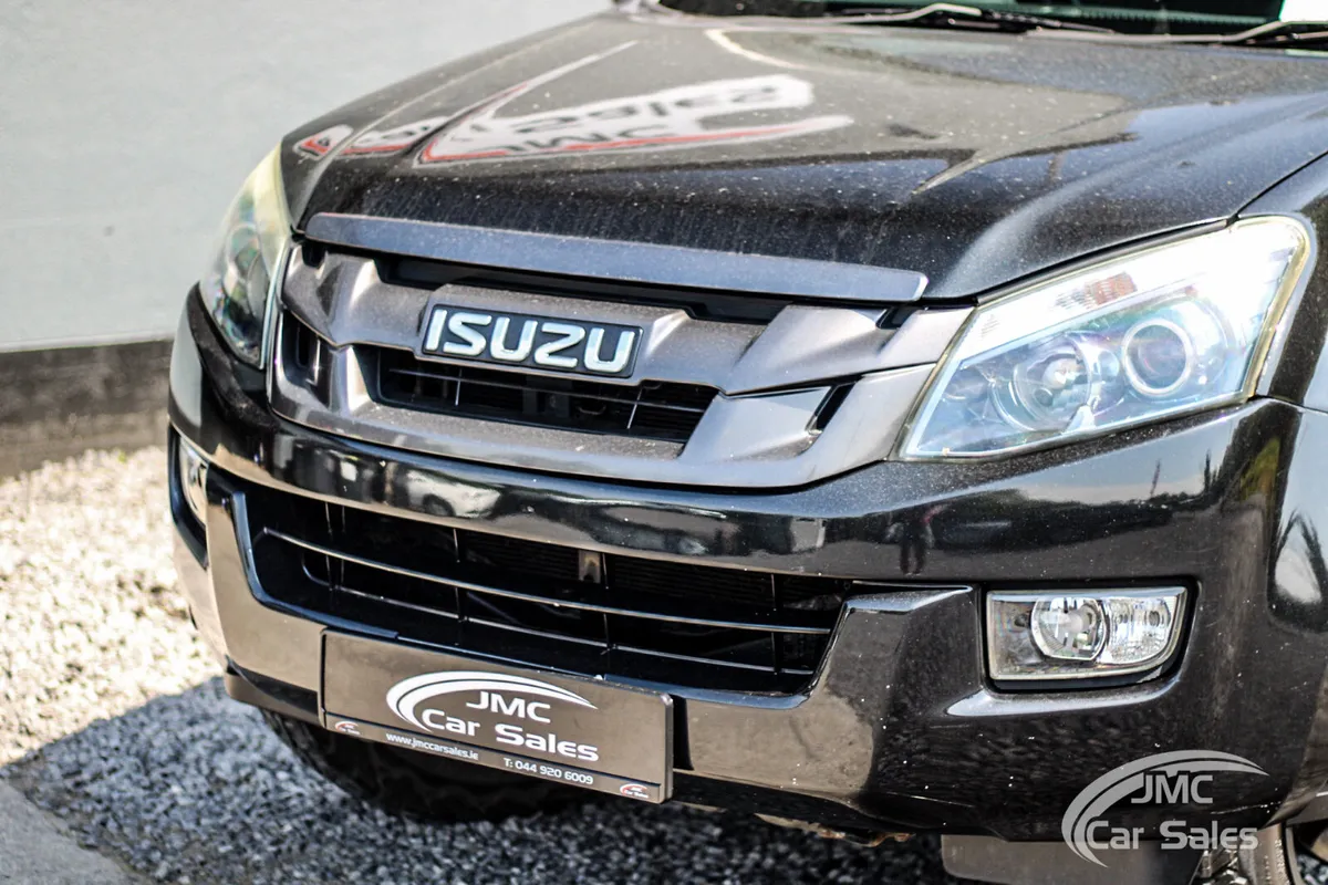 2015 IZUZU D-MAX BLADE TWIN TURBO - Image 4