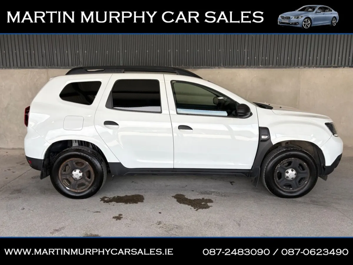 Dacia Duster ESSEMTIAL BLUE DCI 115 5DR - Image 2