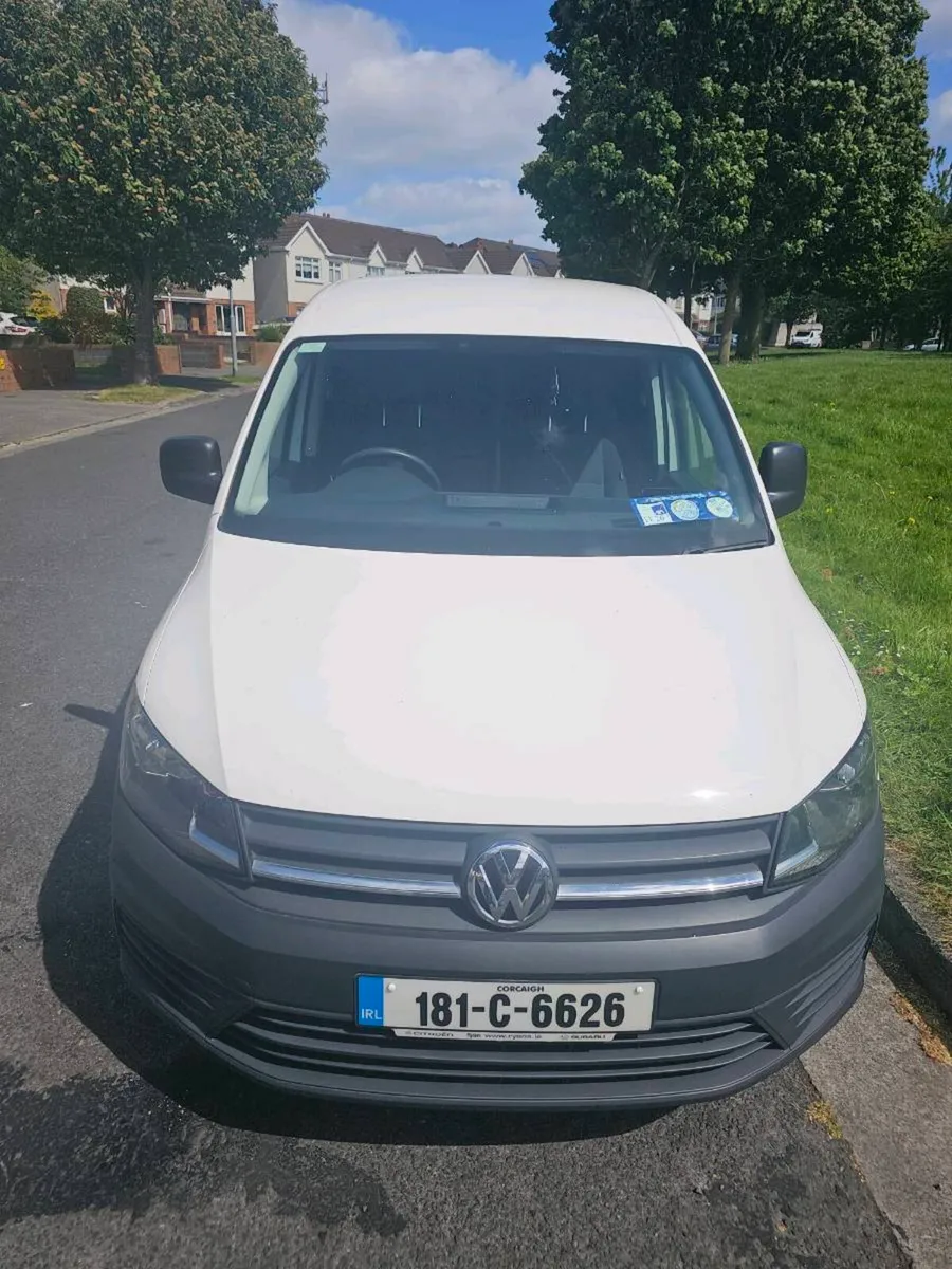 Low mileage vw caddy - Image 2