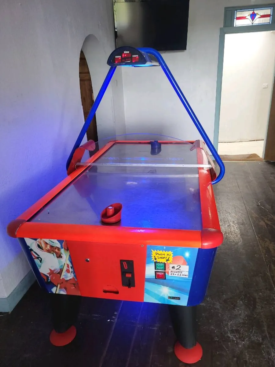 commercial Air hockey machine - Image 4