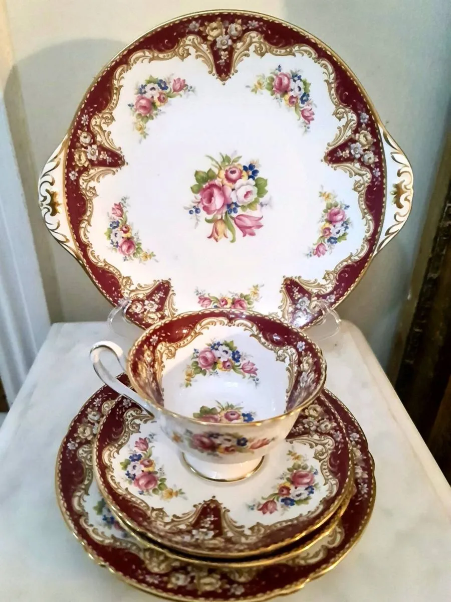 Shelley collectors teaset - Image 1