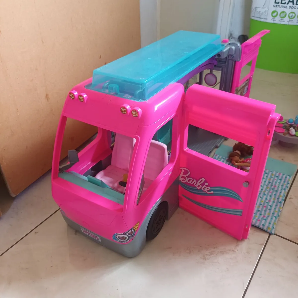 Barbie camper van - Image 1