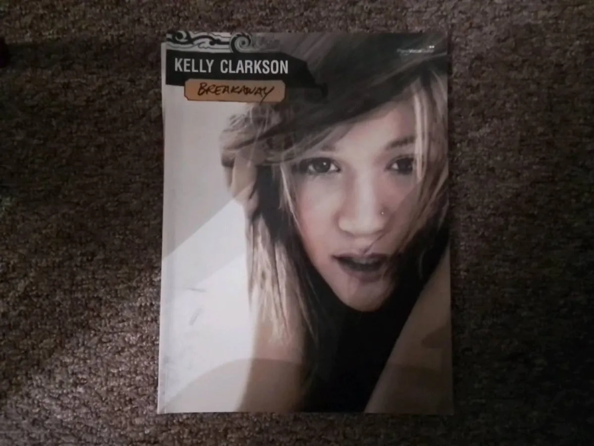 Music sheet booklets- great bundle - Image 2