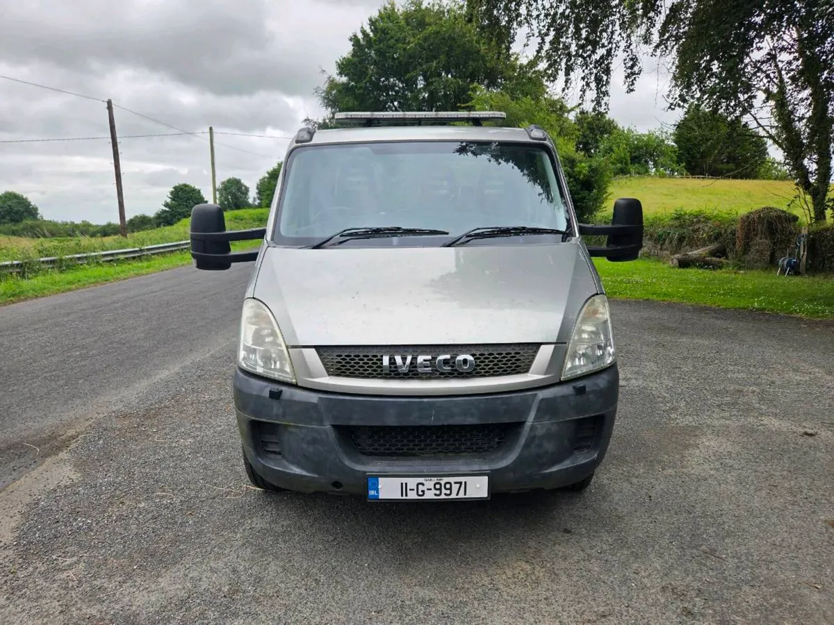 2011 Iveco Daily 7.5 t bever tail. - Image 2
