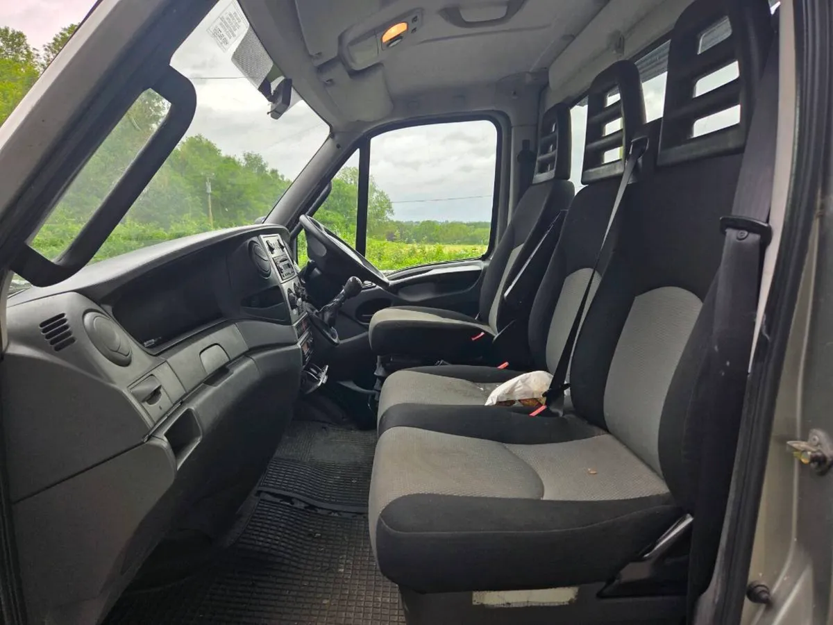 2011 Iveco Daily 7.5 t bever tail. - Image 3