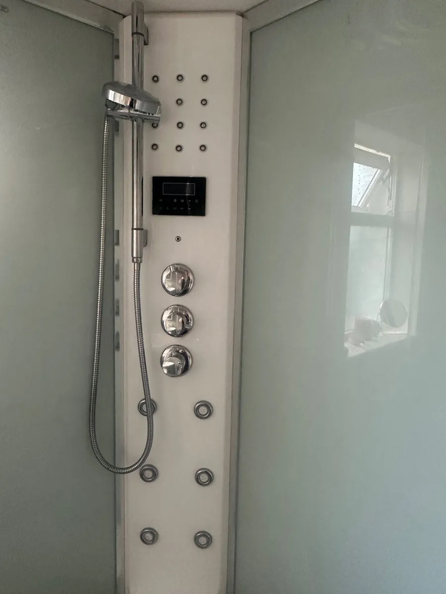 Steam Shower - Image 2