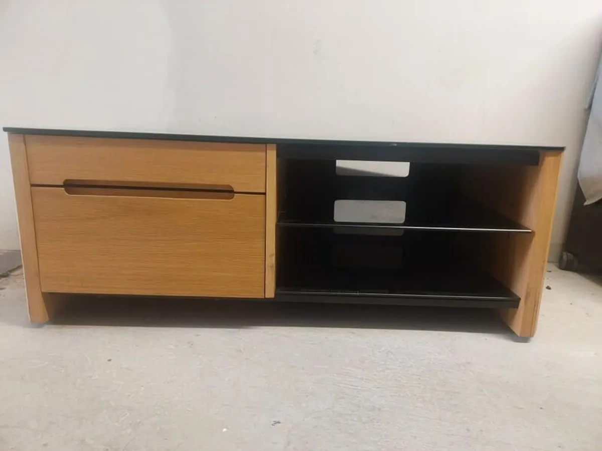 tv table - Image 3