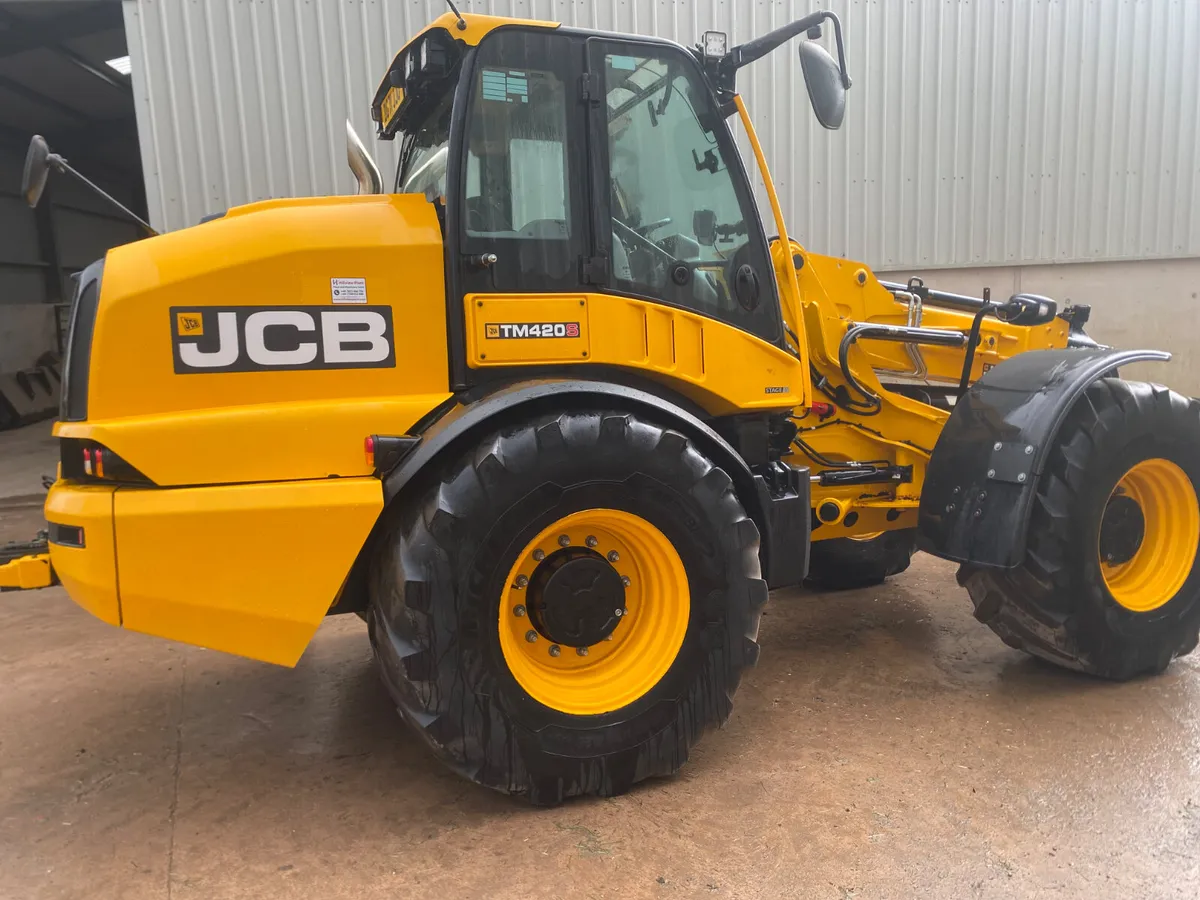 2021 JCB TM420s - Image 2
