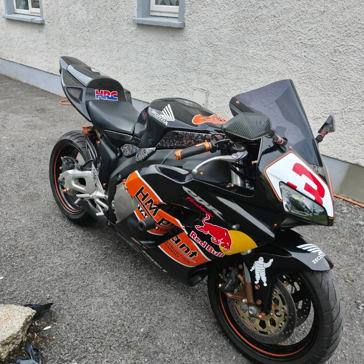 Honda CBR 1000rr. 2005 - Image 4