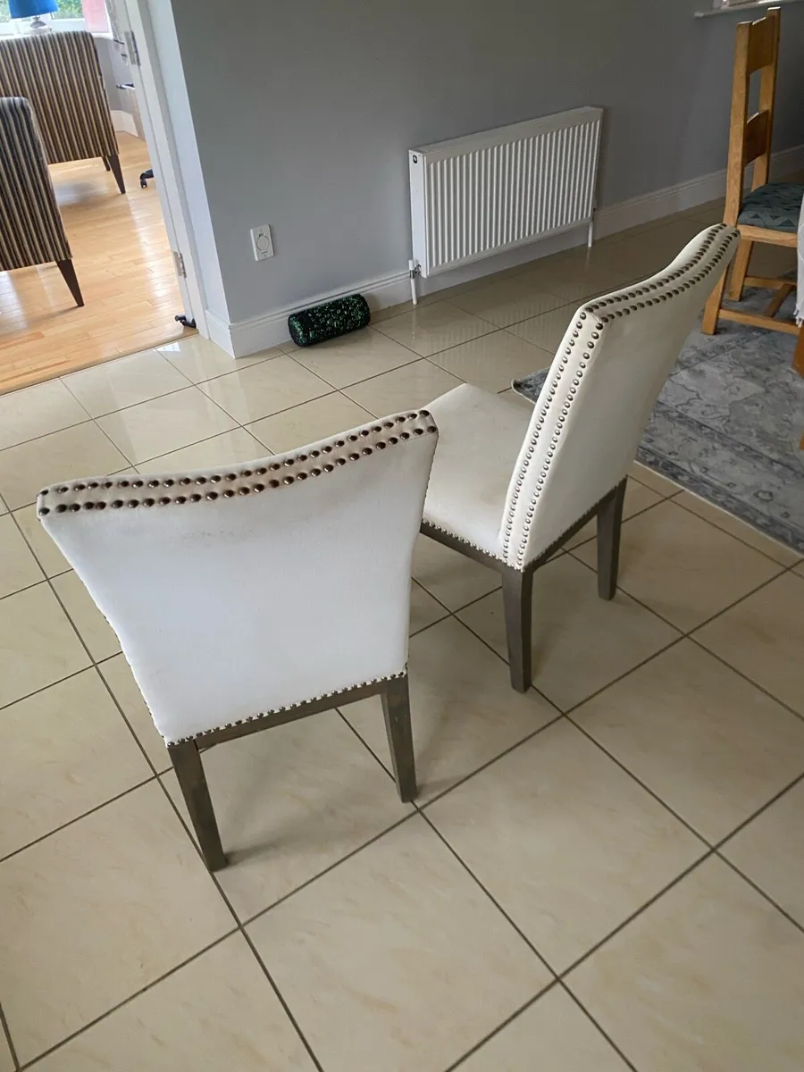 Kitchen chairs - Image 3