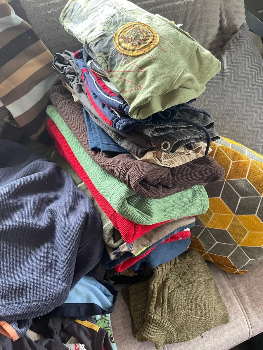 Clothes - Image 3