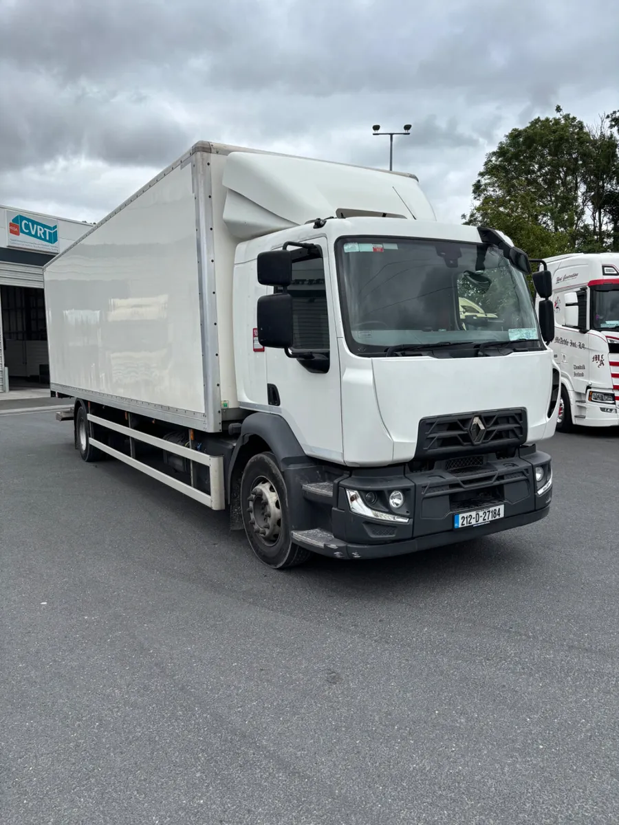 Renault D250 Box - Image 1