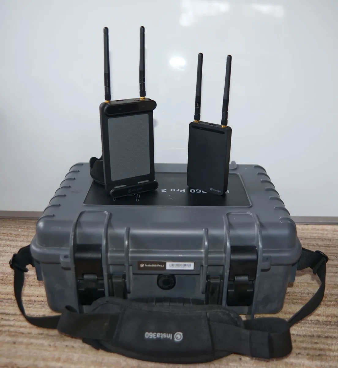 Insta 360 Pro 2 + accessories - Image 3