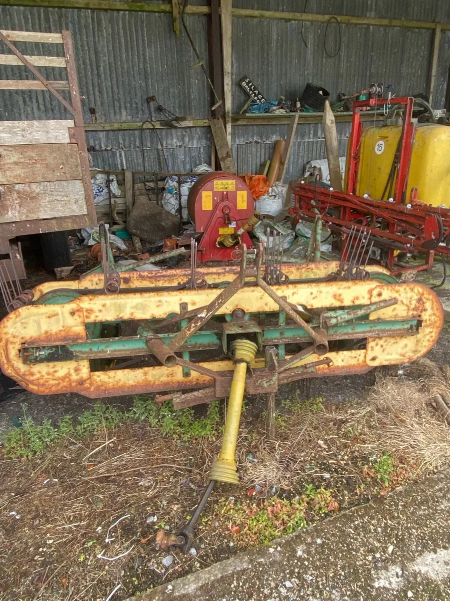 Vintage haymaker - Image 1