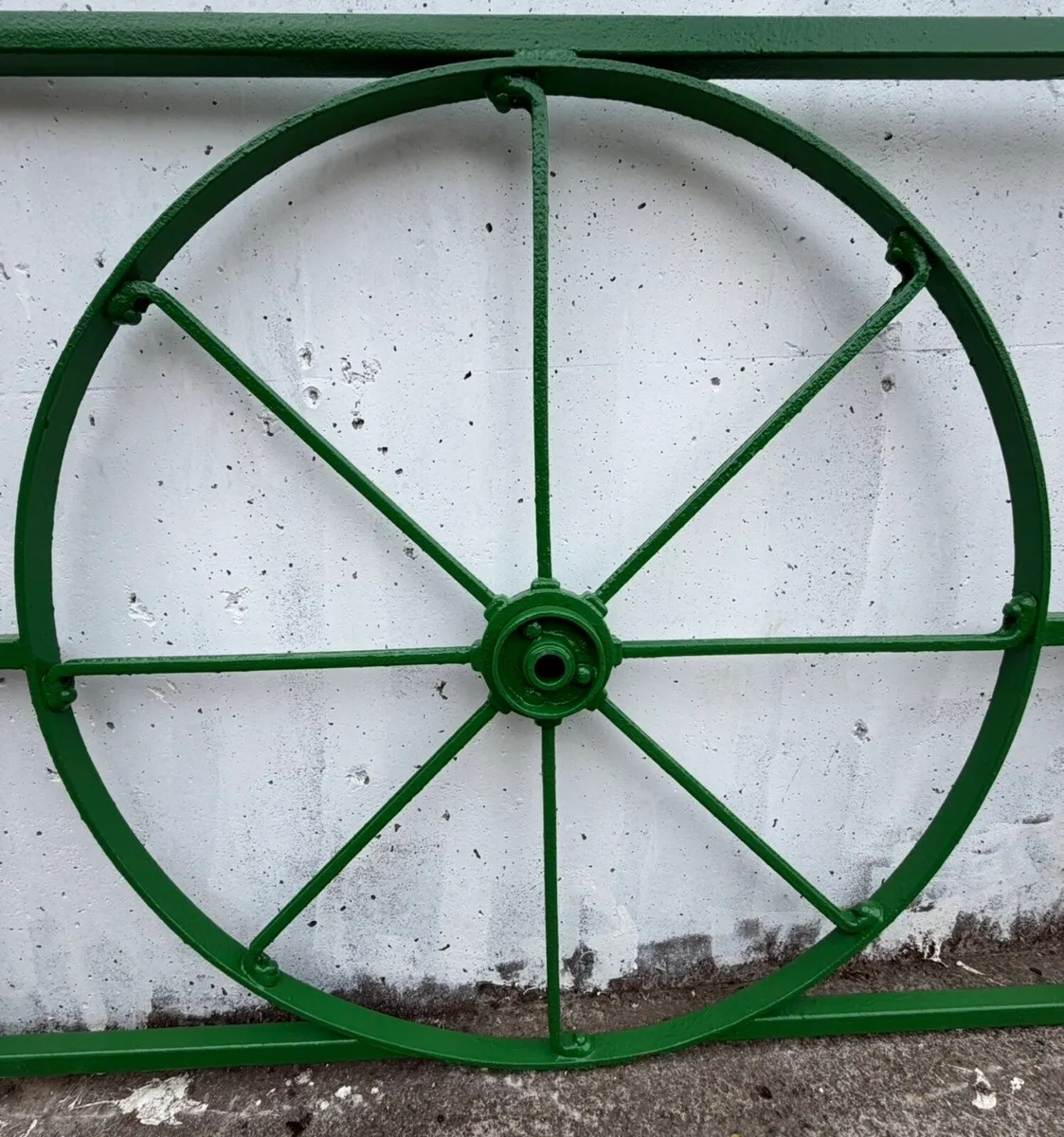 Vintage Gate - Image 2