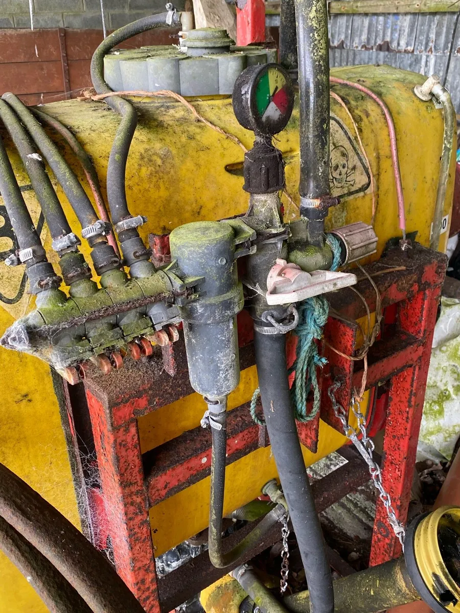 Sprayer - Image 2