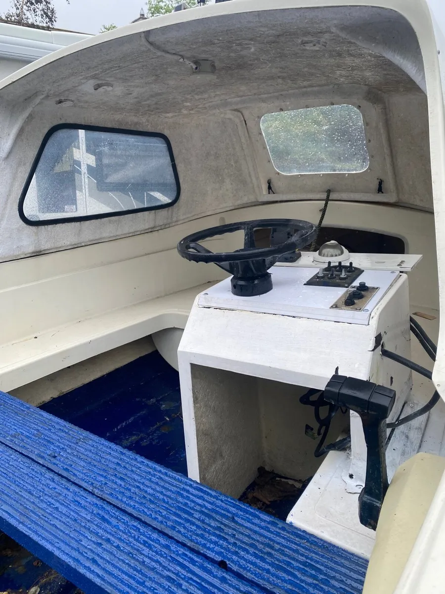 Boat - Image 1