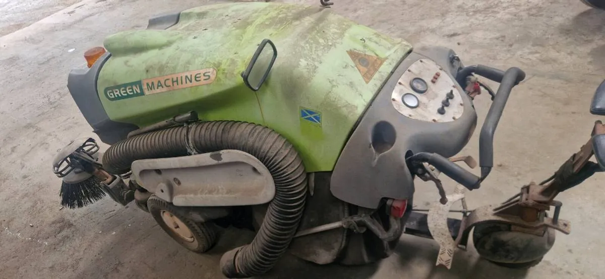 Green Machine Yard Sweeper - Image 1