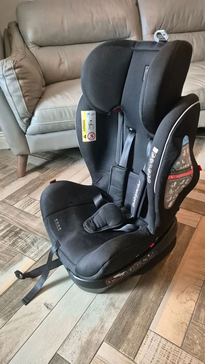 Babyauto  Baby Car Seat - Image 1