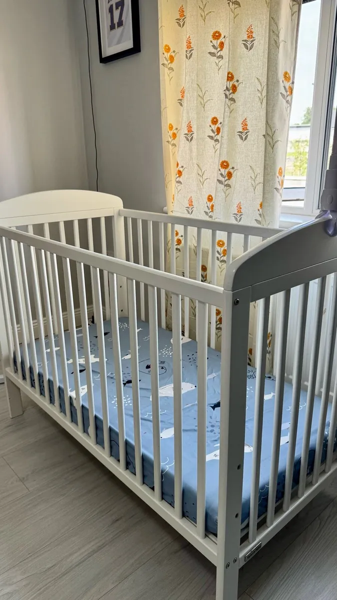 Cot Bed - Image 2