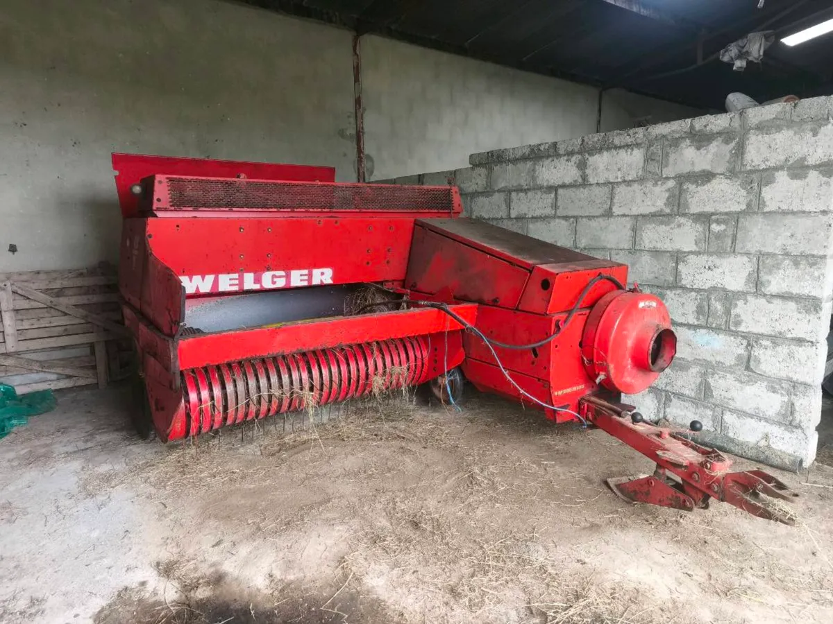 Welger AP 630 square baler - Image 1