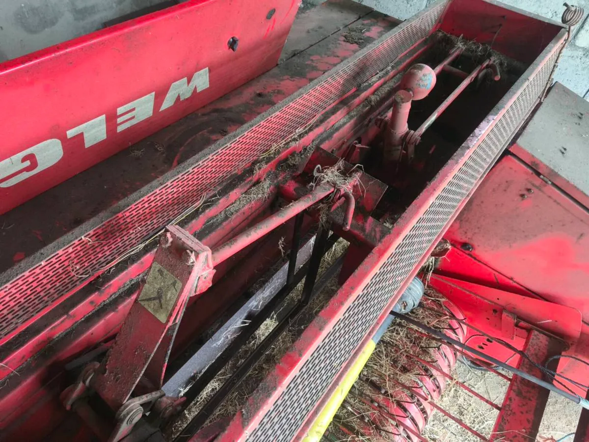 Welger AP 630 square baler - Image 2
