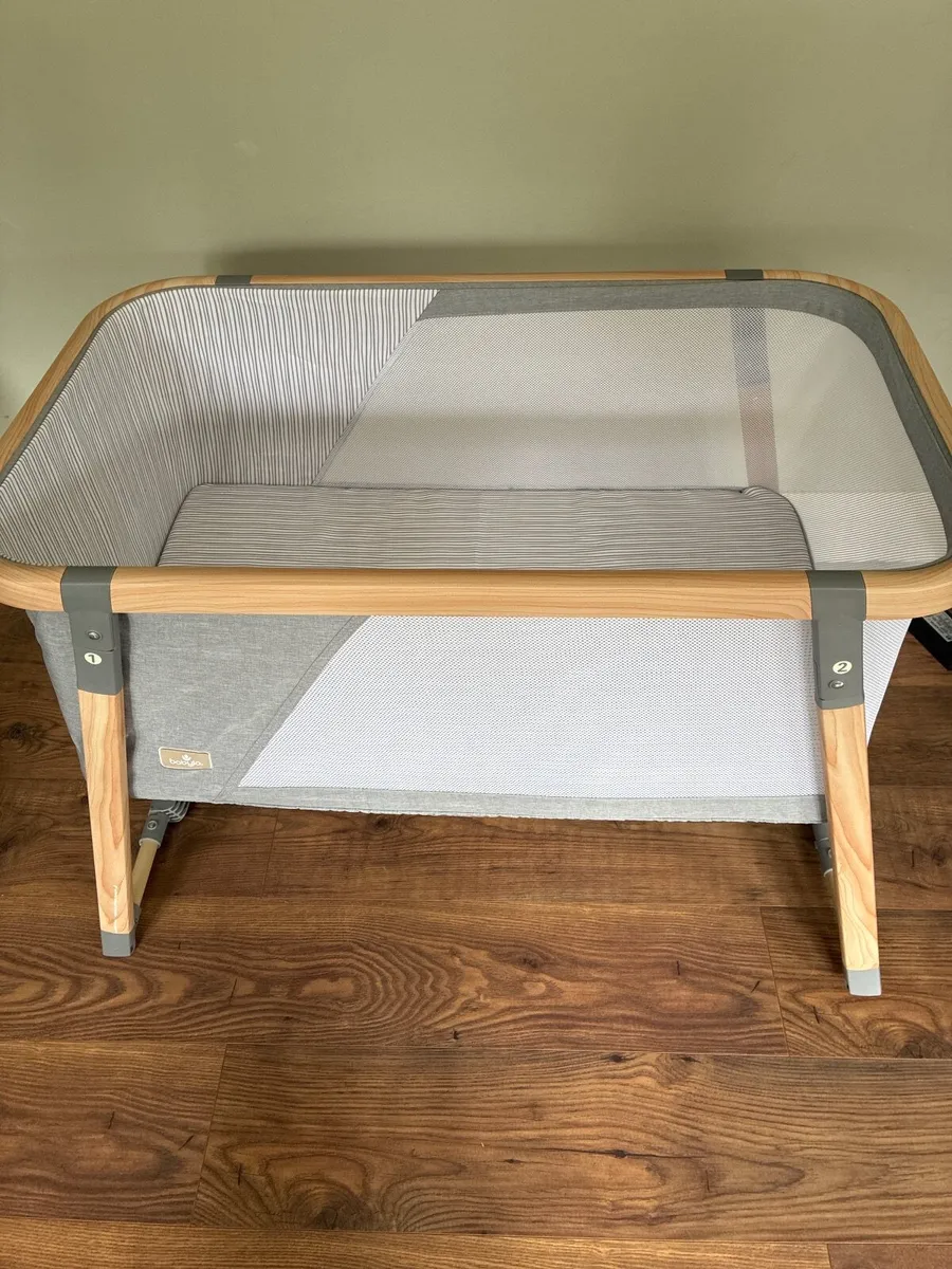 Baby crib - Image 1