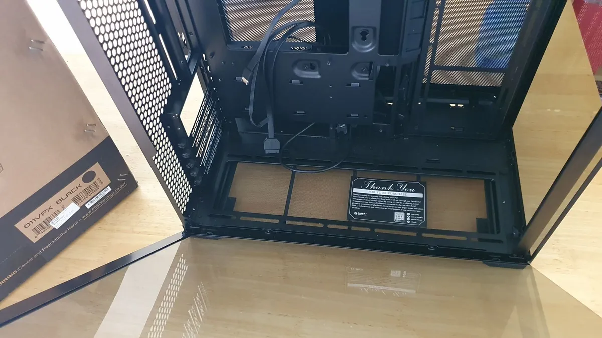 Lian Li O11 Vision Compact, PC CASE, as new! - Image 3