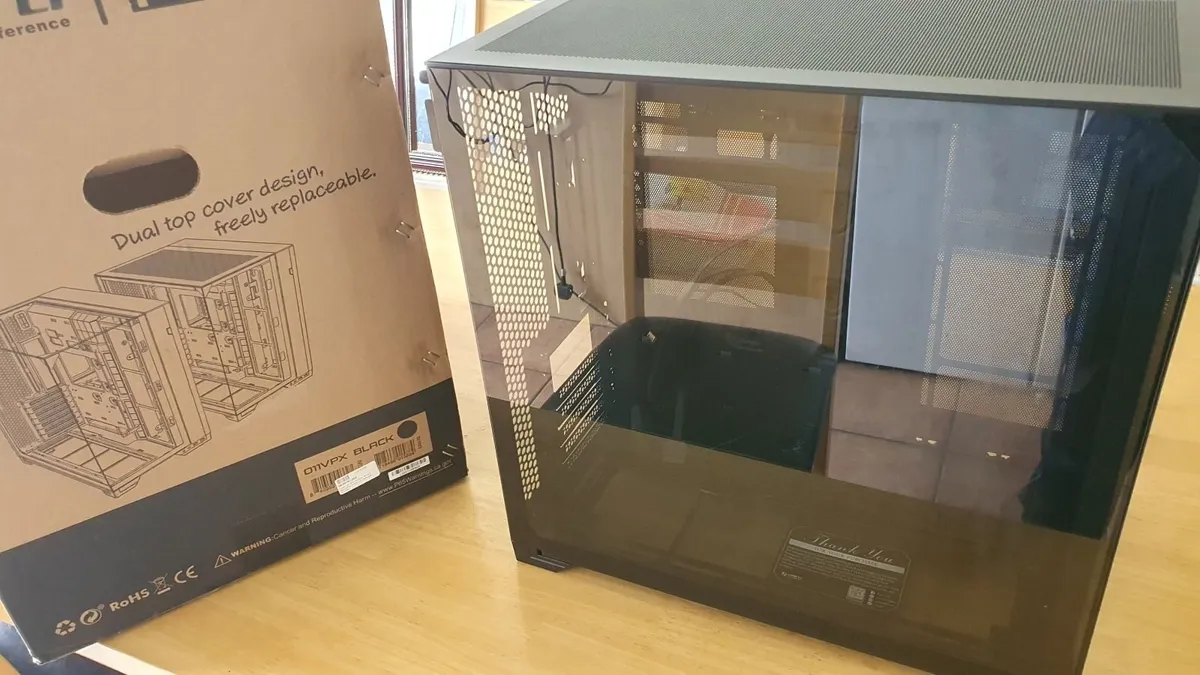 Lian Li O11 Vision Compact, PC CASE, as new! - Image 4