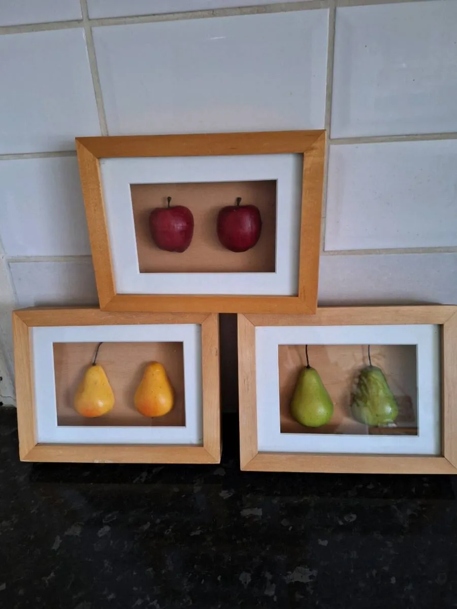 Three small box pictures see size