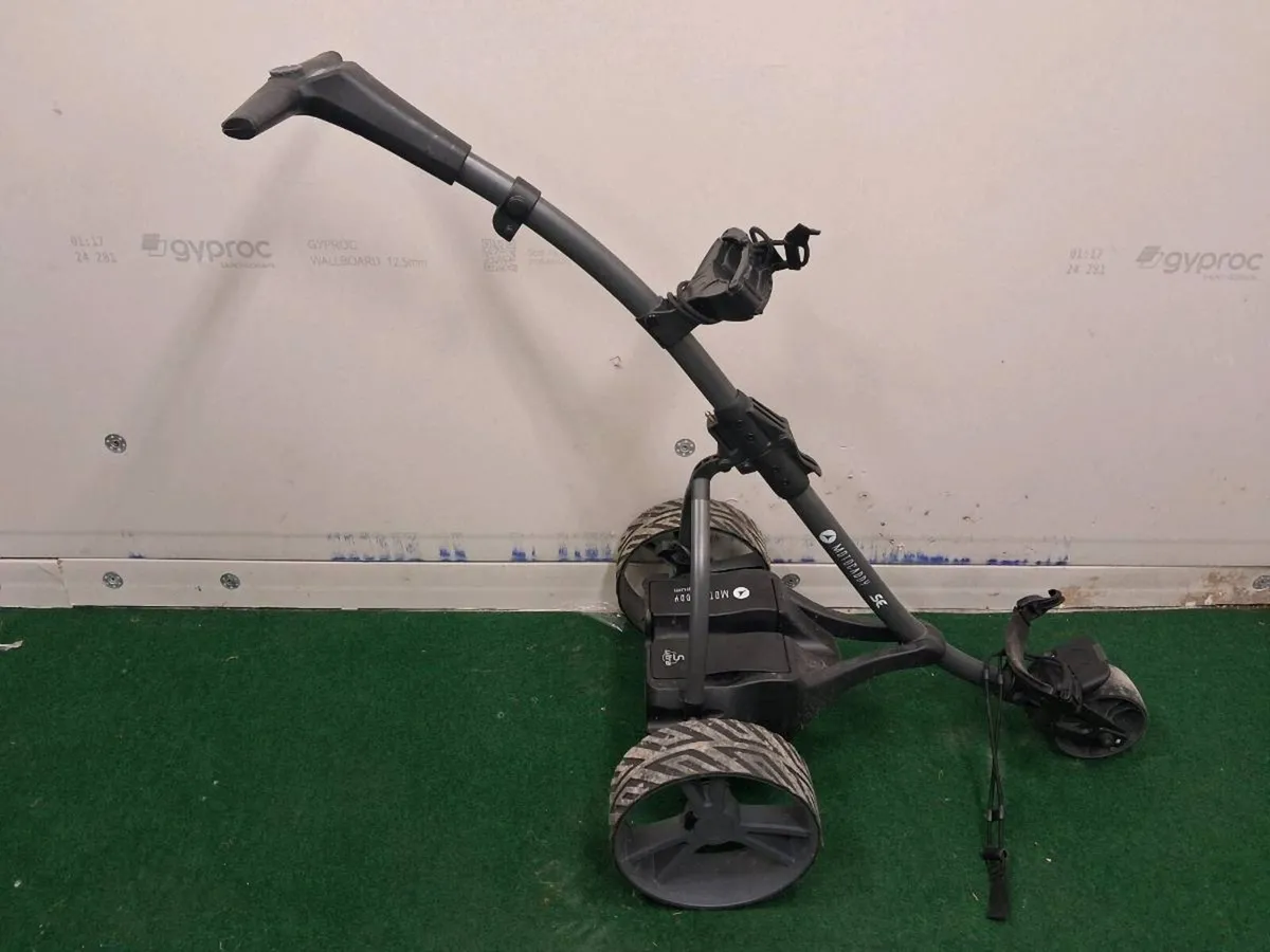 Motocaddy SE at Golf Concepts - Image 3
