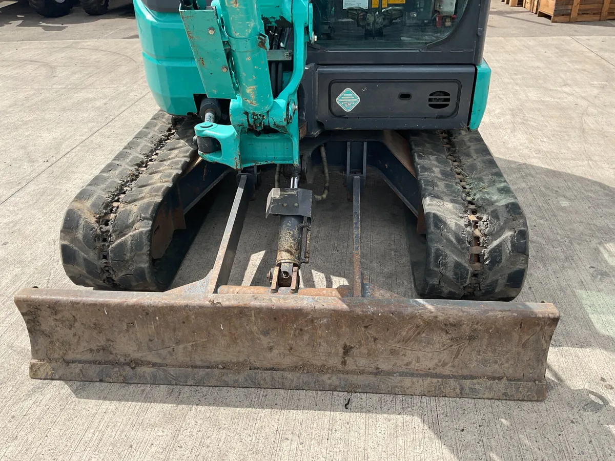 Kobelco SK55SRX-6 Excavator - Image 4