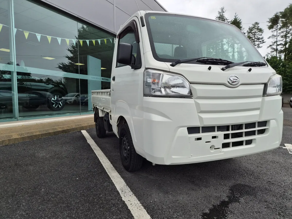 Diahatsu HiJet 0.7L Petrol Manual - Image 2