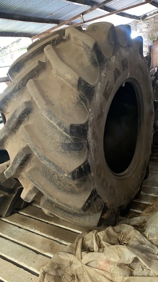 Tractor tyres and rims   and combine tyre - Image 1