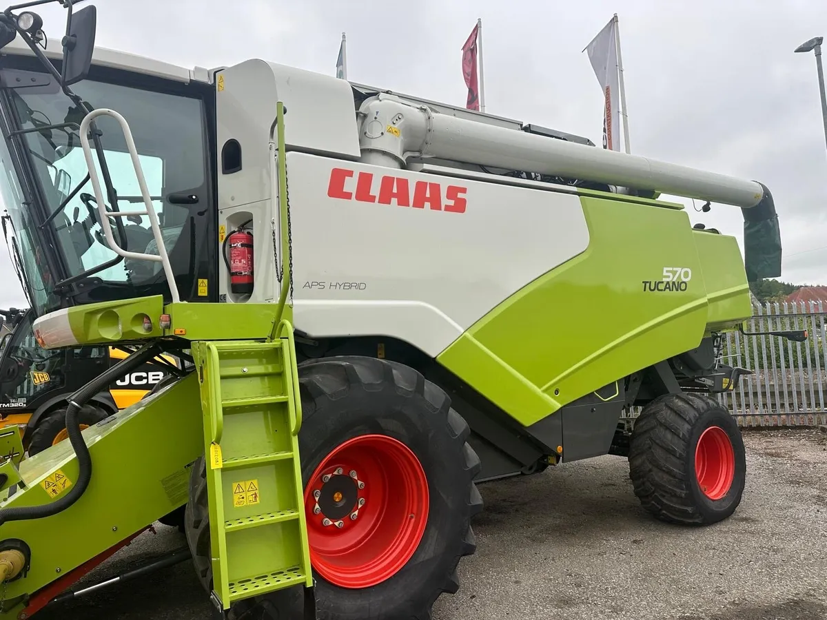 Claas Tucano 570 - Image 4