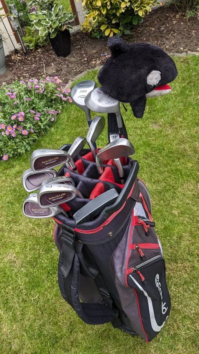 Golf Clubs - Image 1