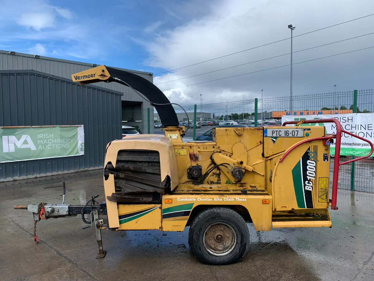UNRESERVED VERMEER BC1000 WOOD CHIPPER FOR AUCTION - Image 2