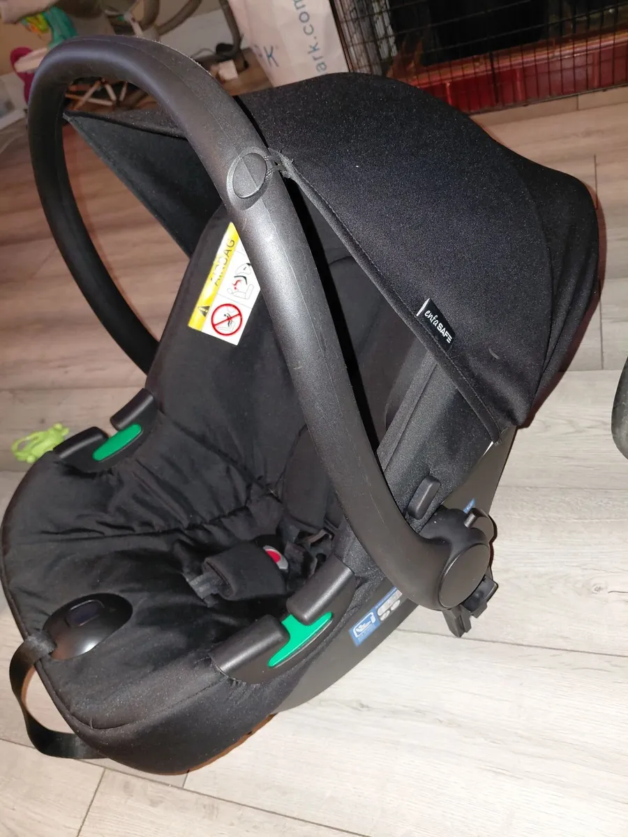 Panorama XTi travel system - Image 3