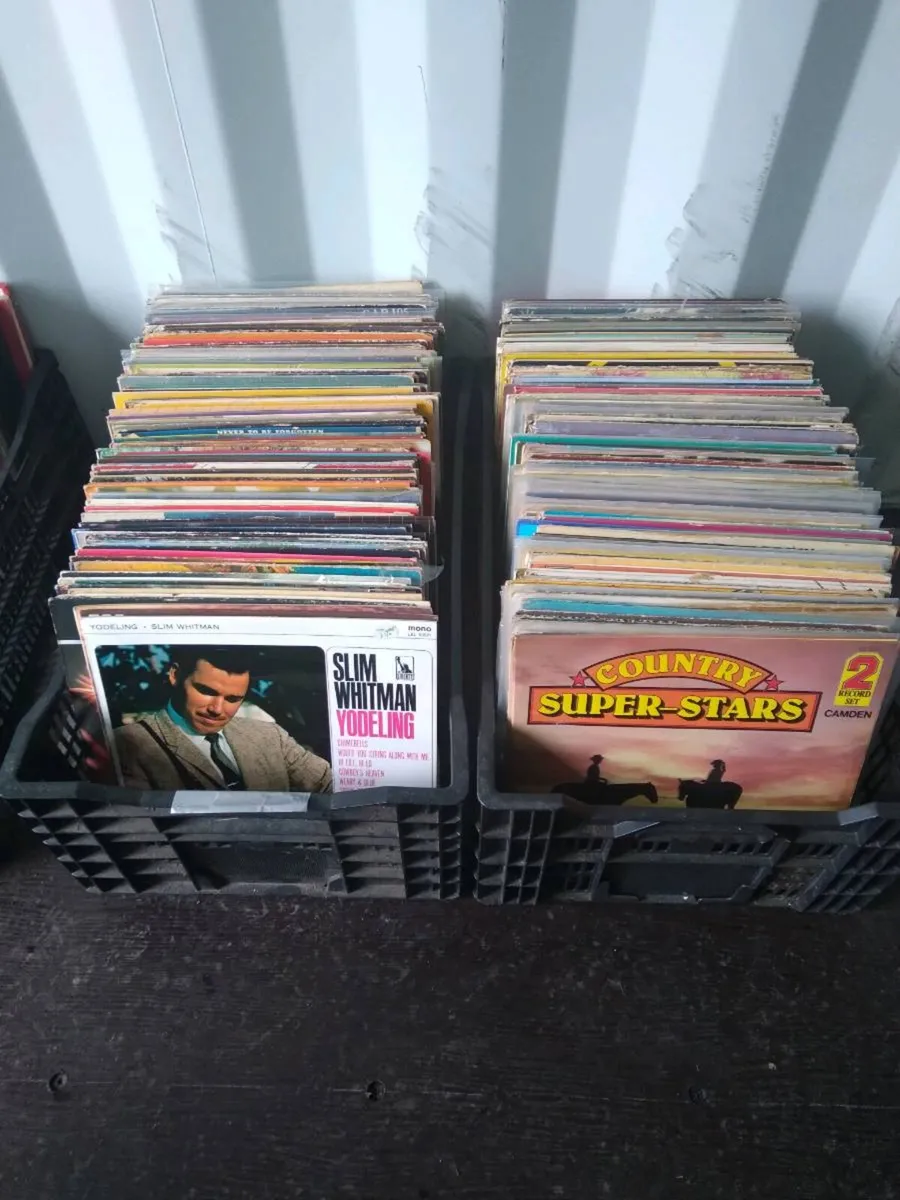 280no.Mixed Condition LP Records Price €120 - Image 1