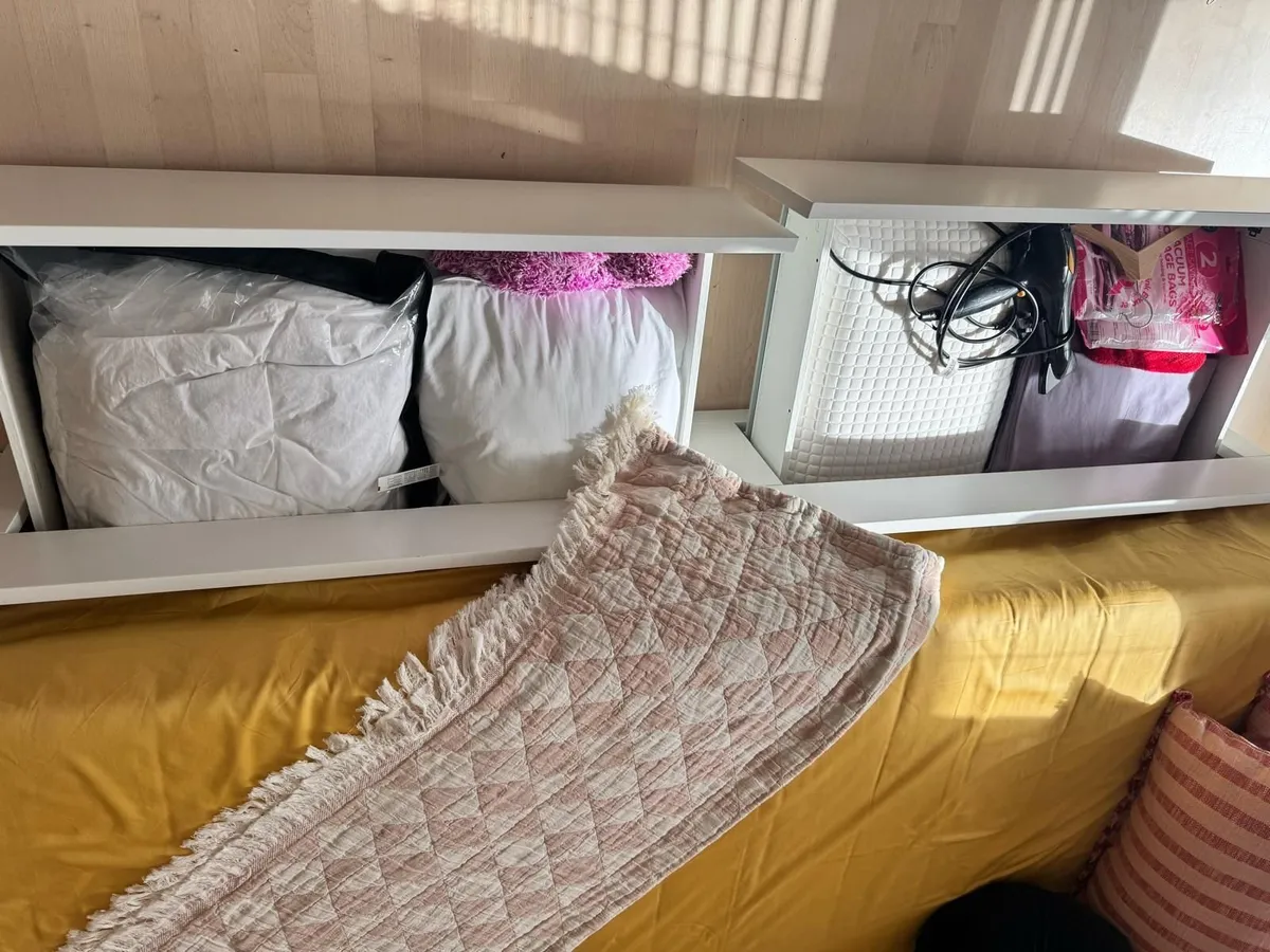 IKEA Flekke Daybed/Sofabed - Image 2