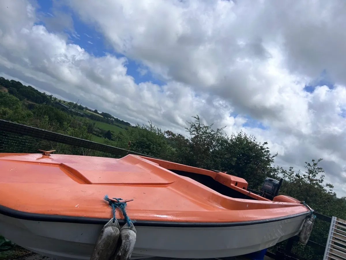 Boat - Image 4