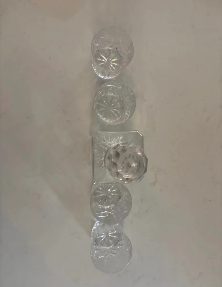 Galway Crystal Decanter and 4 Matching Glasses - Image 4