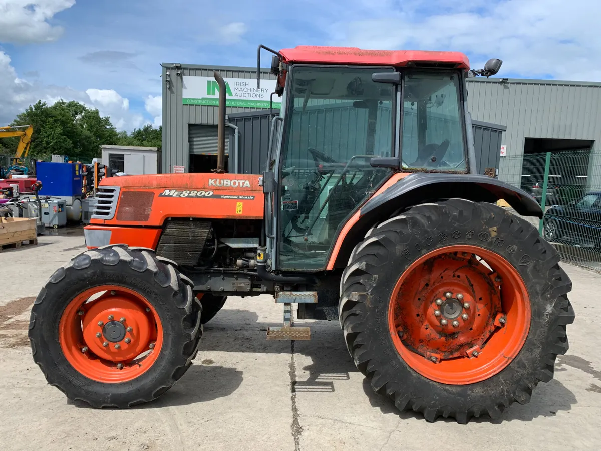 UNRESERVED 2007 KUBOTA ME8200 4WD TRACTOR FOR AUCT - Image 2